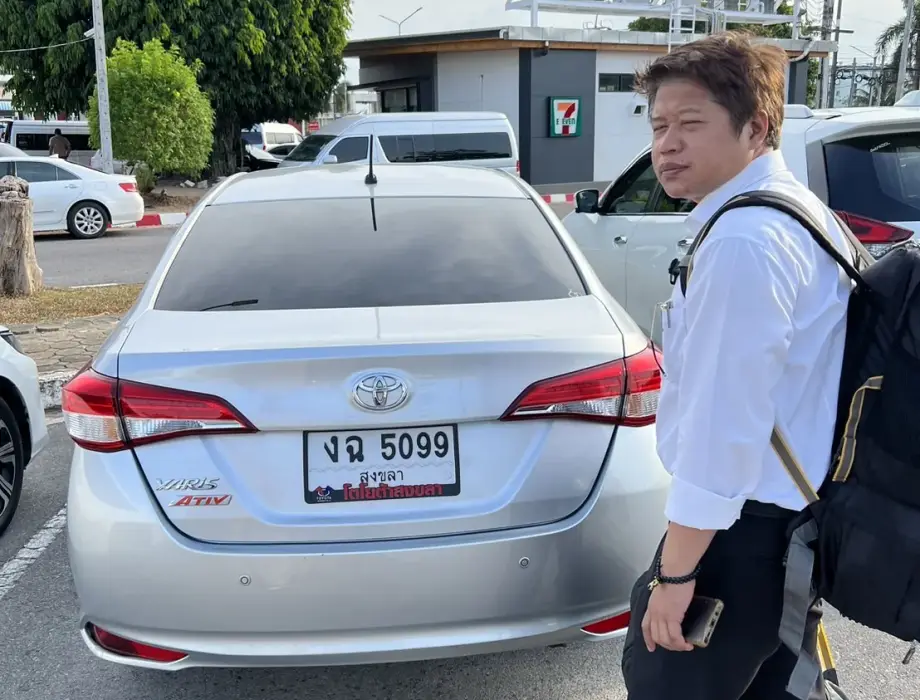 ลูกค้ารับรถเช่าหาดใหญ่ราคาถูกจากตะวันเช่ารถหาดใหญ่