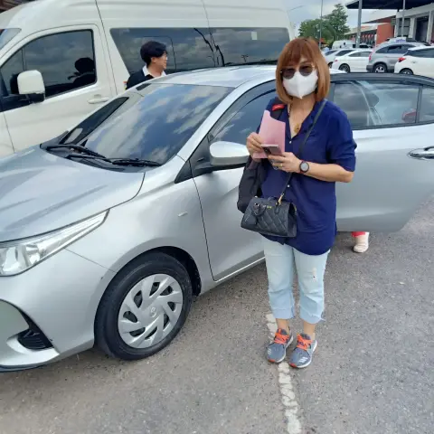 ลูกค้ารับรถเช่าหาดใหญ่ราคาถูกจากตะวันเช่ารถหาดใหญ่ 13
