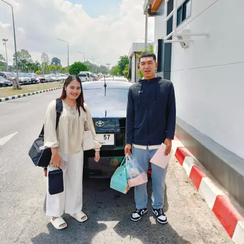 ลูกค้ารับรถเช่าหาดใหญ่ราคาถูกจากตะวันเช่ารถหาดใหญ่ 51