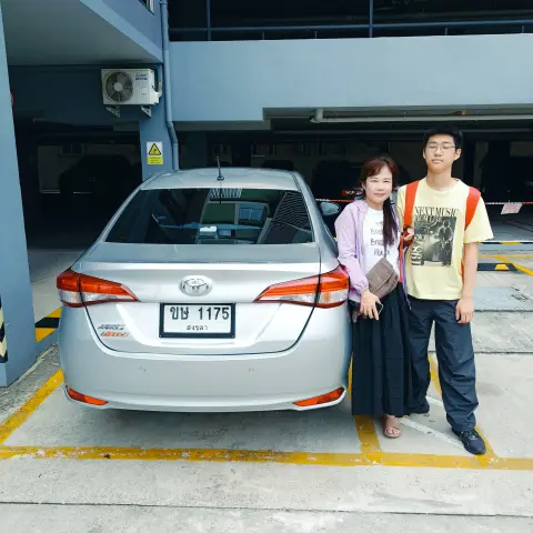 ลูกค้ารับรถเช่าหาดใหญ่ราคาถูกจากตะวันเช่ารถหาดใหญ่ 60